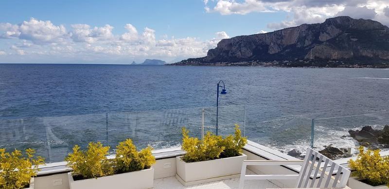 Unico Boutique Hotel D'Arte Mondello Bagian luar foto