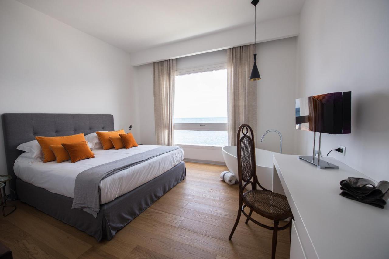 Unico Boutique Hotel D'Arte Mondello Bagian luar foto