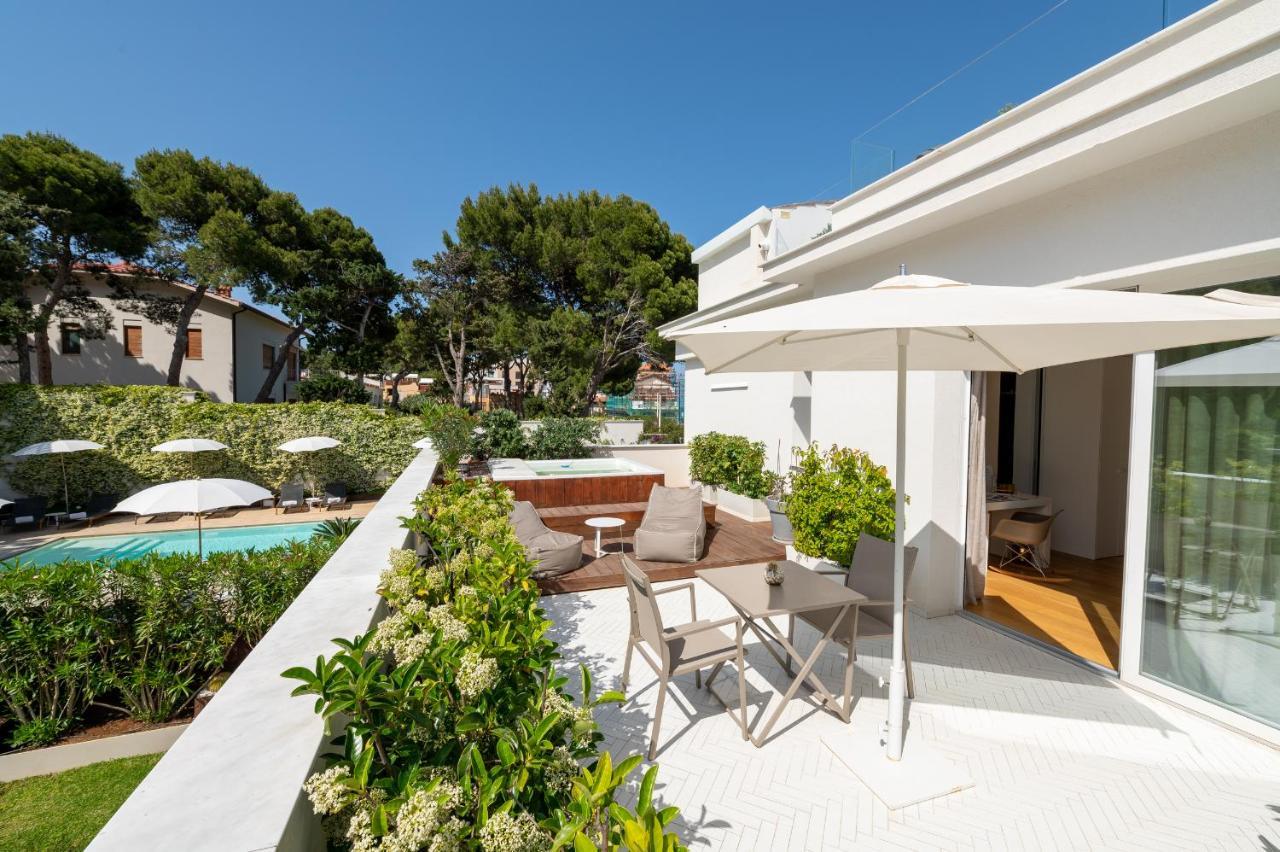 Unico Boutique Hotel D'Arte Mondello Bagian luar foto